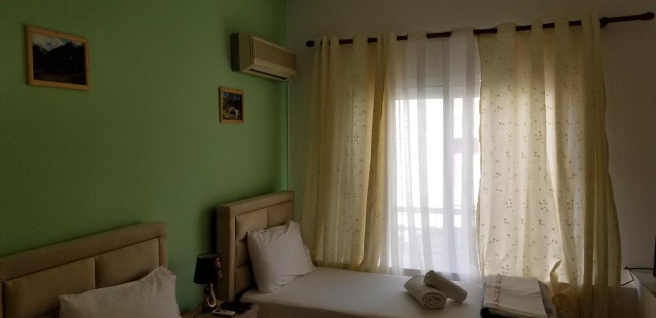 Keli Guest House& Rafting Adventures Affittacamere Përmet